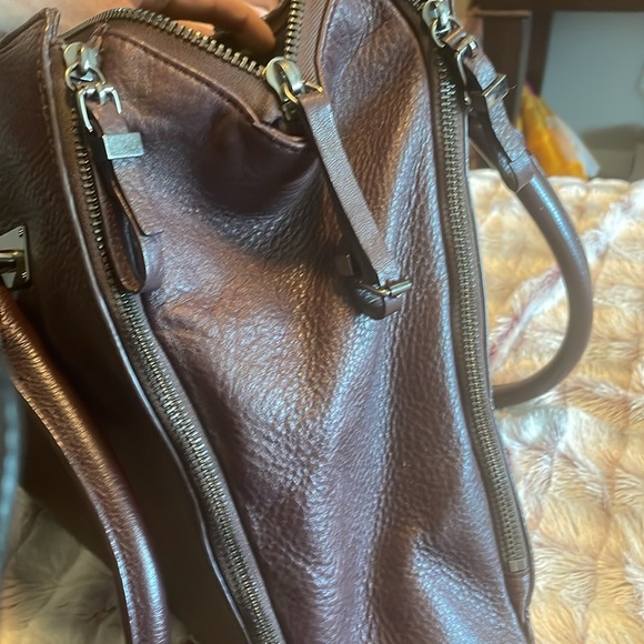 Kenneth Cole Brief Case purse/bag. - Picture 7 of 11